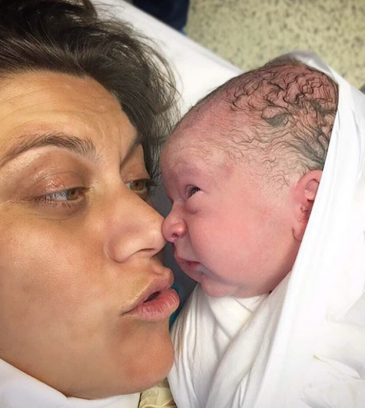 Δείτε πόσο έχει μεγαλώσει ο γιος της Πανίτσας! Είναι ολόιδιοι! [εικόνες]