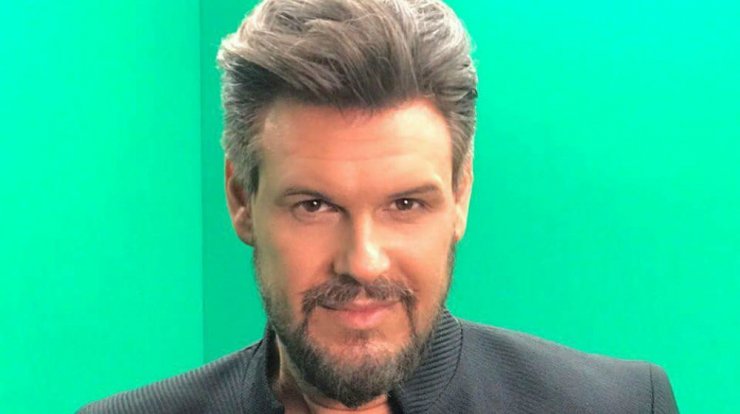 Πάνος Κιάμος: Αναφέρθηκε πρώτη φορά στο πρόσφατο διαζύγιο και τα παιδιά του [βίντεο]