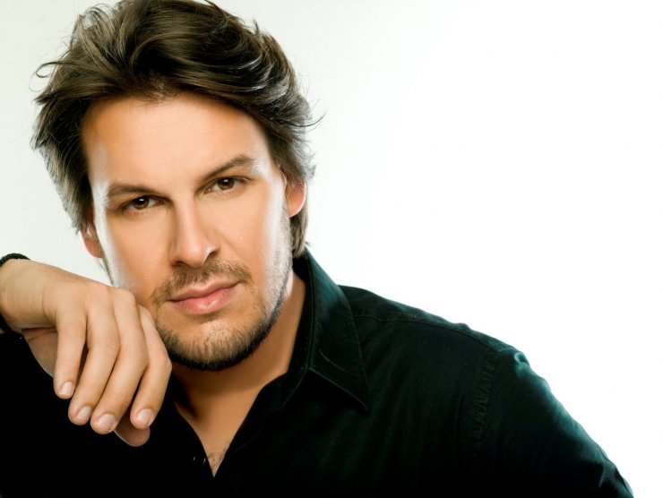 Πάνος Κιάμος: Η τούρτα των γενεθλίων του