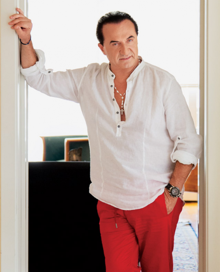 Νύχτα τρόμου για τον Λευτέρη Πανταζή – Ήρθε αντιμέτωπος με ληστή