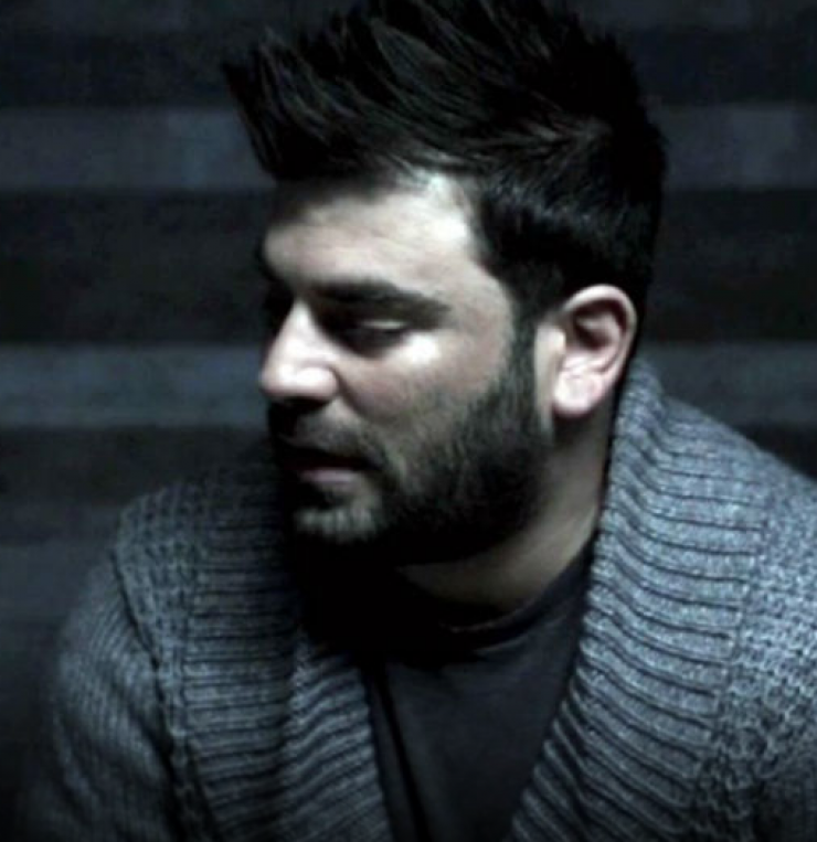 Πασίγνωστη τραγουδίστρια αποκαλύπτει: "Ο Παντελίδης πέθανε έξω από το σπίτι μου"