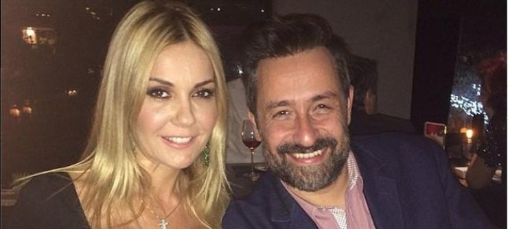 Ρεβεγιόν με αβυσσαλέο ντεκολτέ για τη Χριστίνα Παππά [εικόνες]