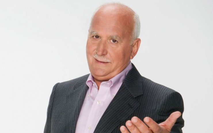 Ο Γιώργος Παπαδάκης ανανέωσε με τον ΑΝΤ1