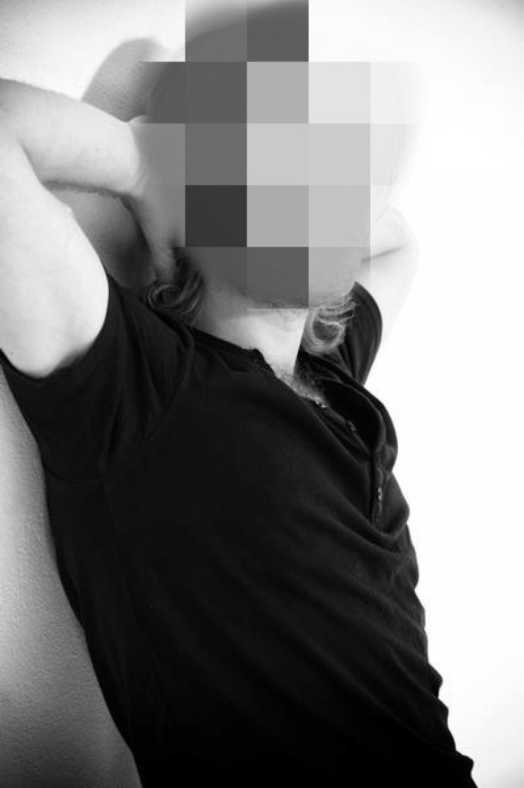 Ηθοποιός σε κυπριακή σειρά εξομολογήθηκε on air ότι έχει απατηθεί!