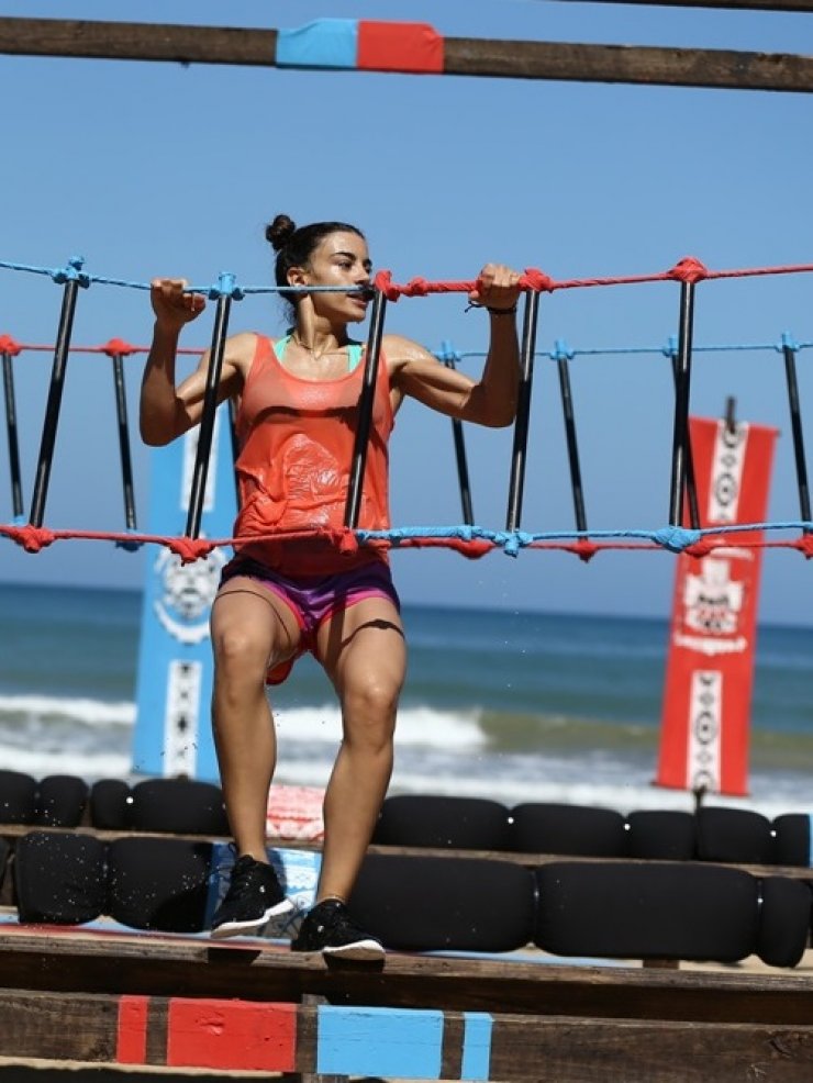 Ο αδερφός της Ειρήνης Παπαδοπούλου αποκαλύπτει αν αποχώρησε οικιοθελώς η αδερφή του από το "Survivor"