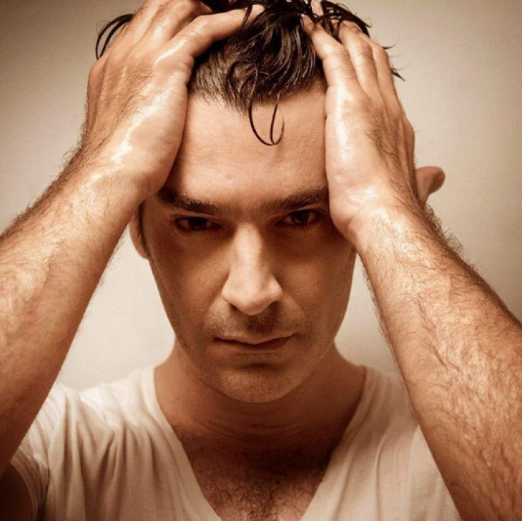 Χριστόφορος Παπακαλιάτης: Μας συστήνει τα τρία του αδέρφια!