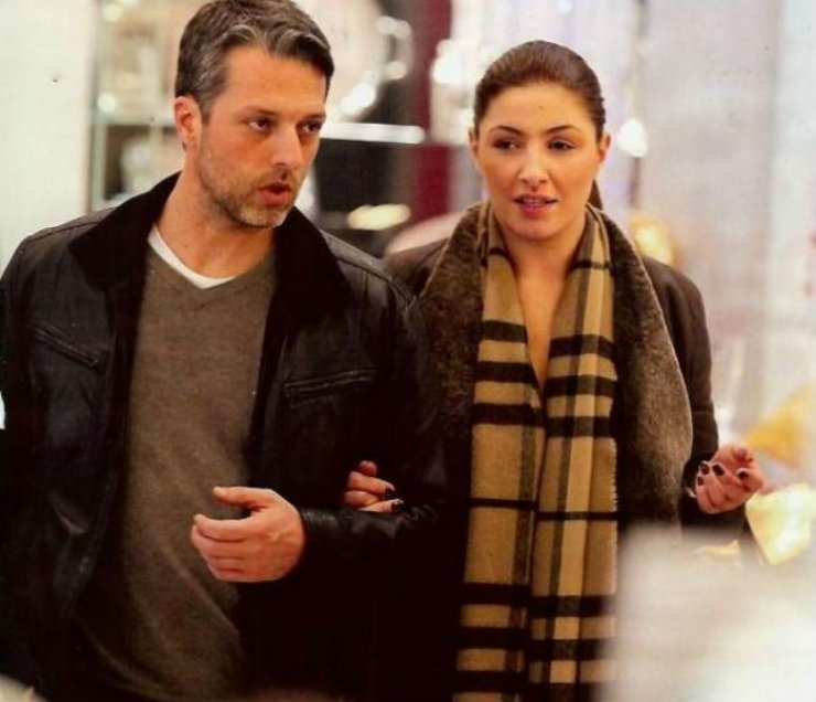 Έγκυος η Ελενα Παπαρίζου; 