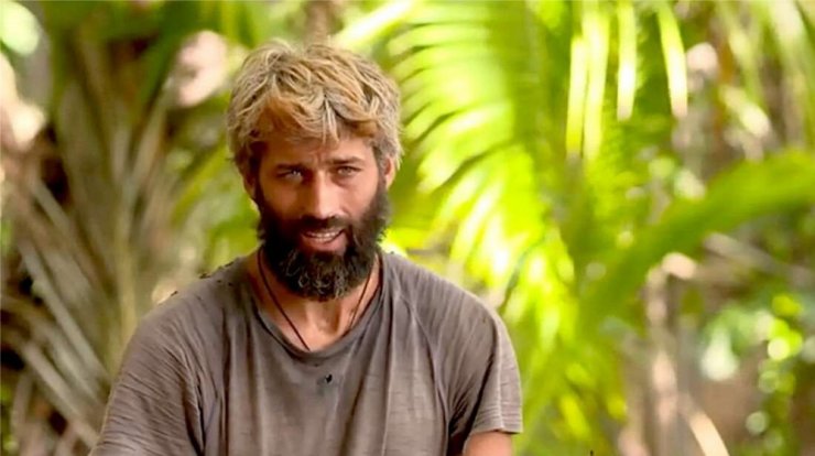 Παίκτρια του "Survivor" αποκαλύπτει για τον Αλέξη Παππά: "Με κοιτούσε στο επίμαχο σημείο"