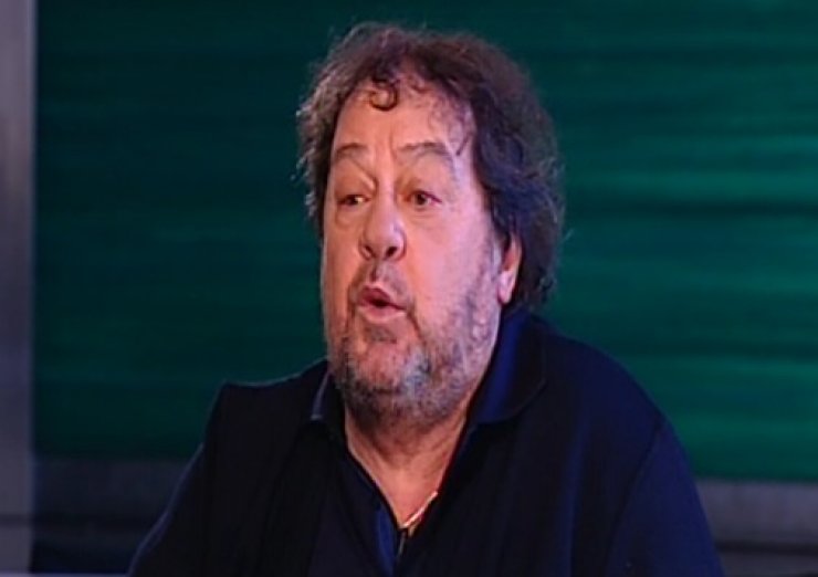 J2US: Η αντίδραση του Γιάννη Πάριου για τη συμμετοχή του Χάρη Βαρθακούρη