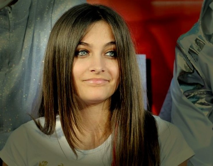 Αποπειράθηκε να αυτοκτονήσει η 15χρονη κόρη του Μάικλ Τζάκσον