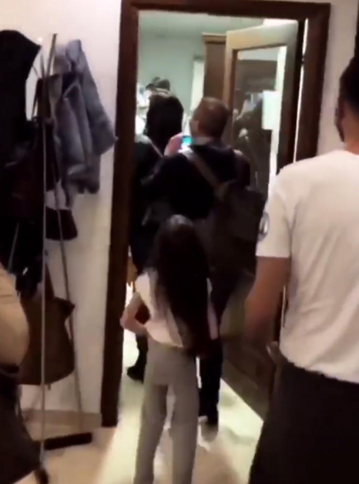 Πάρτι έκπληξη για τα γενέθλια επώνυμης Κύπριας! [βίντεο & εικόνα]