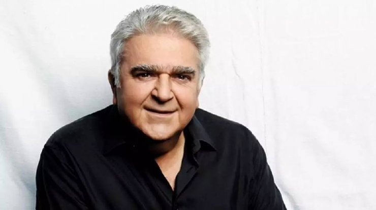 Πασχάλης Τερζής: Στο σπίτι γνωστού Κύπριου για οφτό και σούβλα [βίντεο]