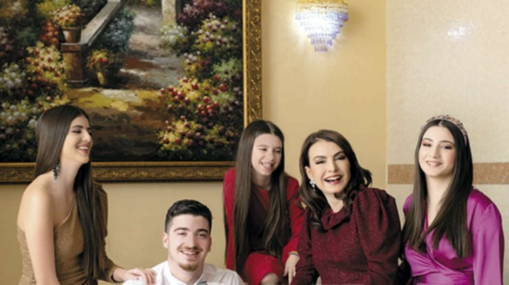 Χριστίνα Παυλίδου: Η φωτογραφία των τεσσάρων παιδιών της που λατρέψαμε!