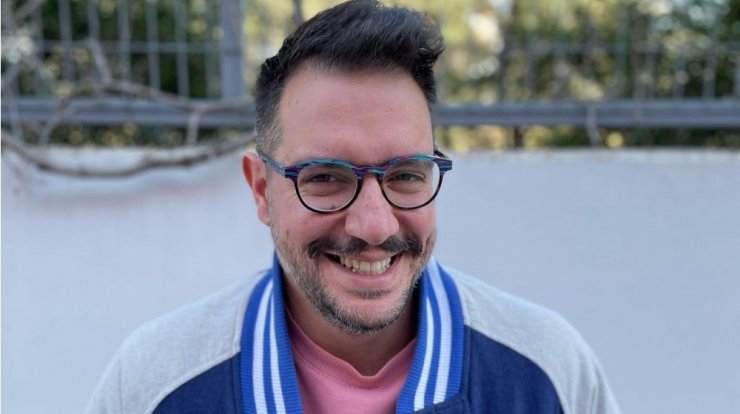 Παύλος Χάππιλος: "Είμαι ένας συμπαθητικός, μη απειλητικός gay" [βίντεο]