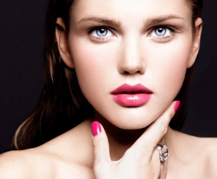 Μη χειρουργικό λίφτινγκ με νήματα 