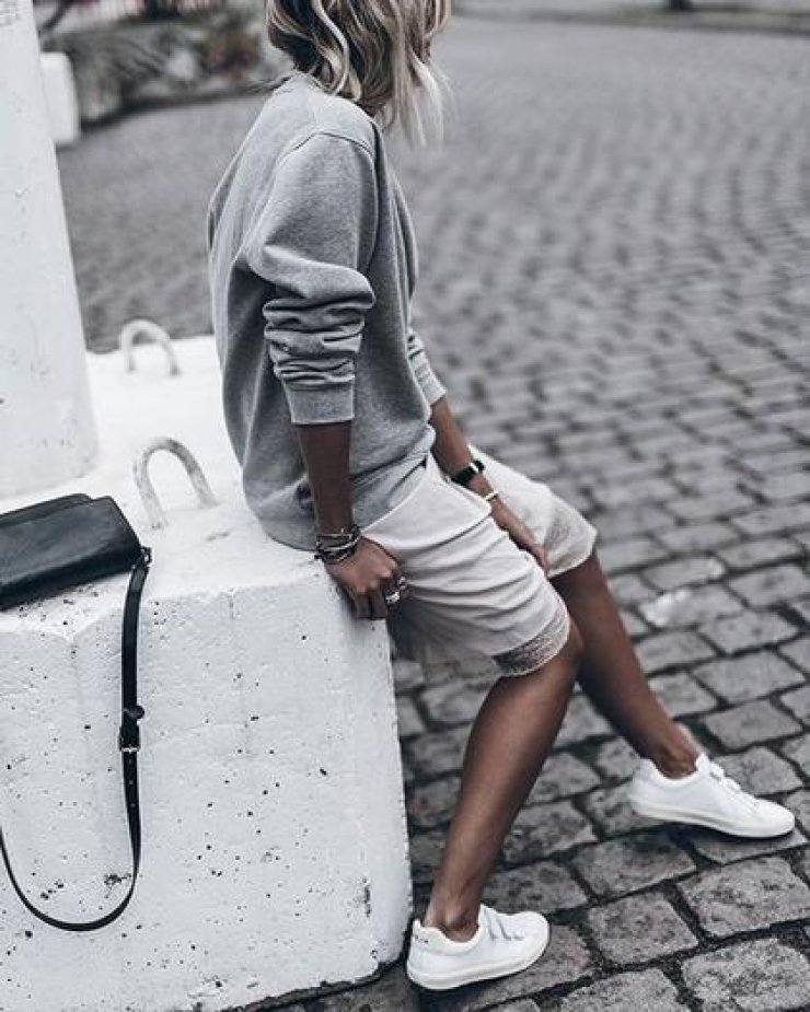 6 τρόποι για να προστατεύσετε τα λευκά sneakers σας