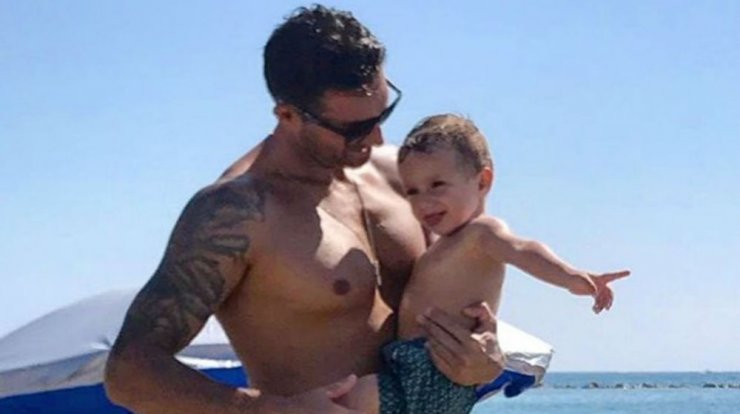 Κυριάκος Πελεκάνος: Ο δύο ετών Κρίστιαν χορεύει ζεϊμπέκικο και τον λατρέψαμε! [βίντεο]