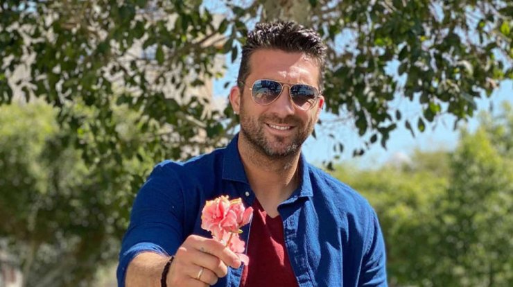 Ο Κυριάκος Πελεκάνος ξύρισε το κεφάλι του! [εικόνες]