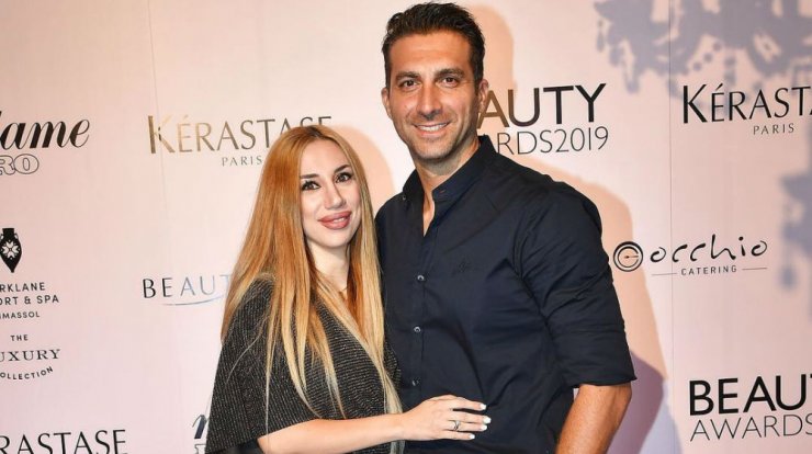 Κυριάκος Πελεκάνος: Ανοίγει ξανά το φωτογραφικό άλμπουμ του γάμου του με αφορμή την τρίτη επέτειο [εικόνες]