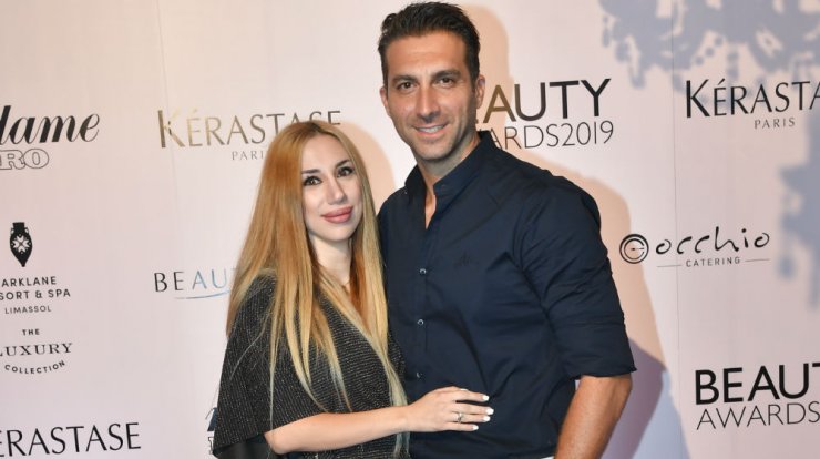 Κυριάκος Πελεκάνος: Τι αγάπησε στη σύζυγό του, η απόκτηση δεύτερου παιδιού και η απάντηση για το "Survivor" που μας ξάφνιασε