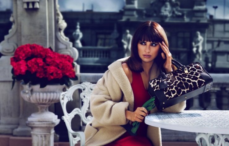 Ξανά μοντέλο η Penelope Cruz