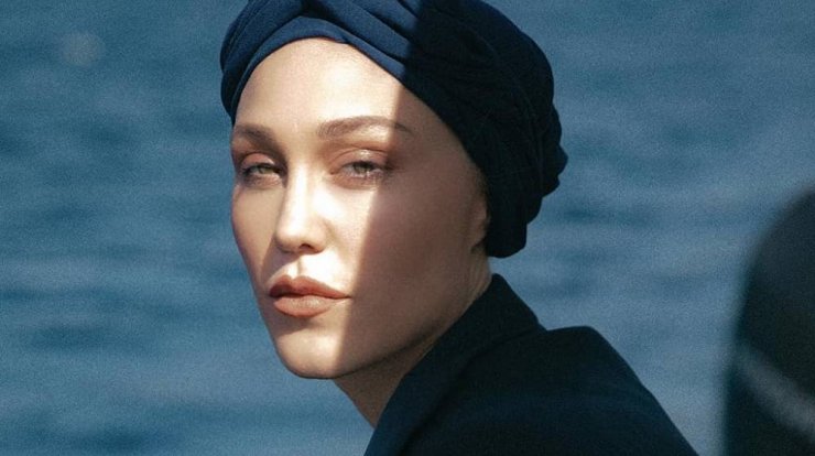 Πηνελόπη Αναστασοπούλου: Έκοψε τα μαλλιά της κοντά επειδή έπεφταν μετά τον κορωνοϊό!