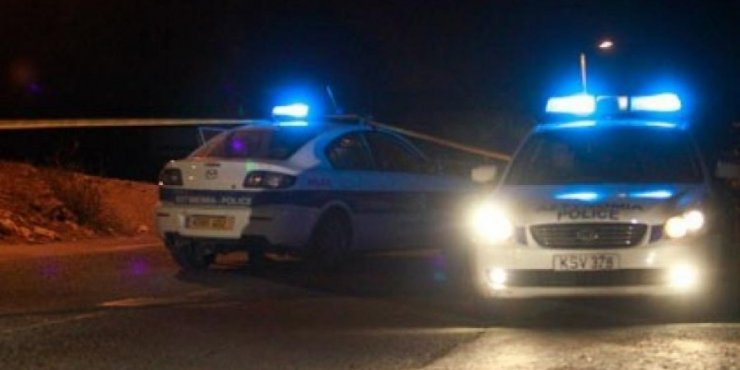 Επεισοδιακή καταδίωξη οδηγού - Τραυματισμός δύο αστυνομικών 