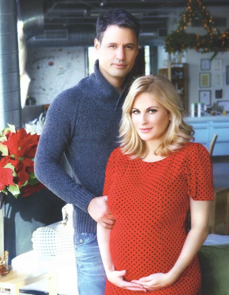 Ανατριχιαστική περιγραφή λεπτό προς λεπτό από τη Θεοφανία Παπαθωμά για το πώς γέννησε μέσα στο σπίτι της!