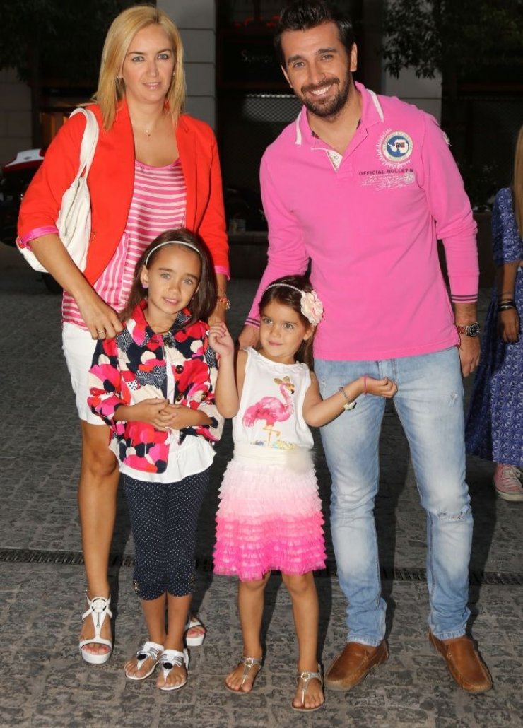 Θάνος Πετρέλης: Δείτε για πρώτη φορά την τρίτη του κορούλα!