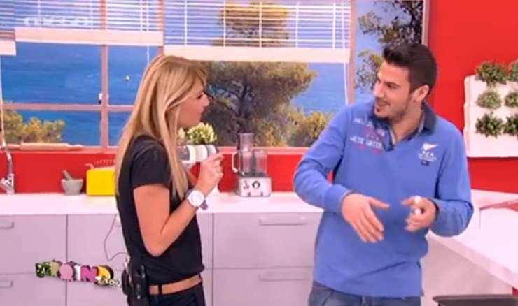 Ρώτησαν τον Πετρετζίκη για την Demy και έφυγε τρέχοντας!