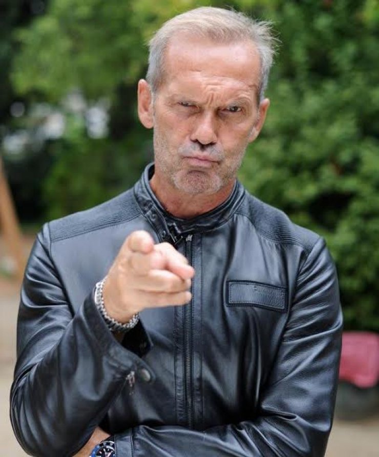 Ατύχημα για τον Πέτρο Κωστόπουλο! Εσπευσμένα στα επείγοντα