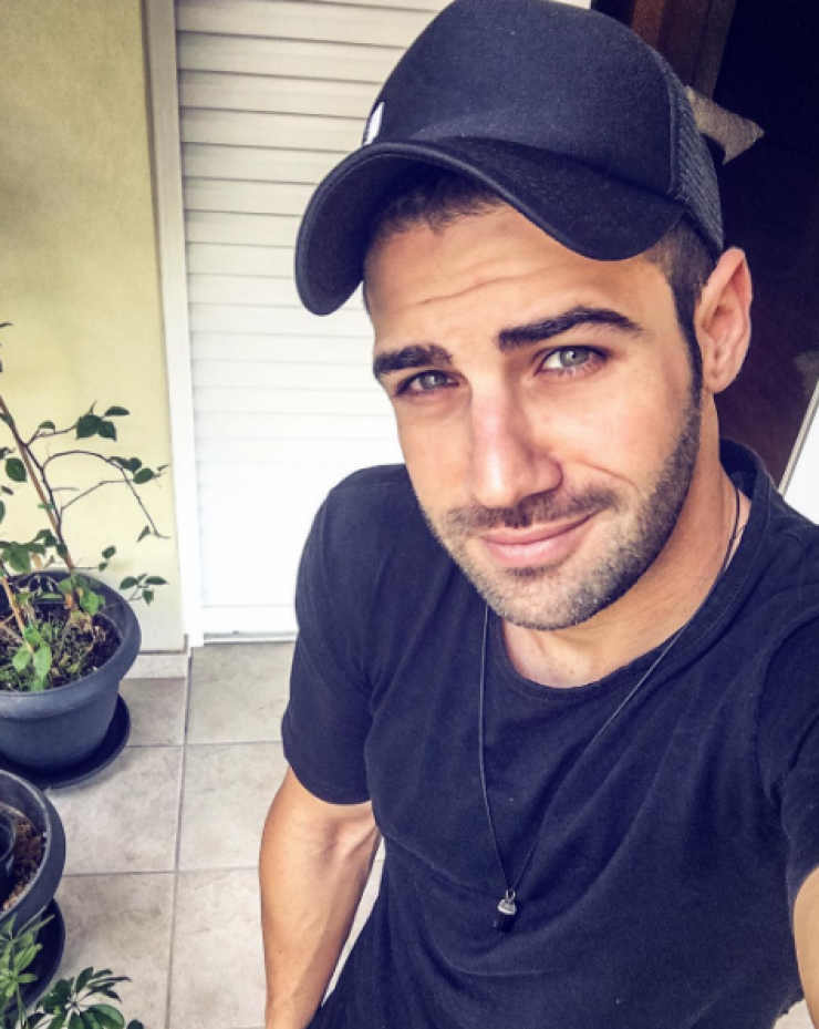 Δείτε για ποιαν γυναίκα έγραψε ο Πέτρος Ιακωβίδης τη μεγάλη του επιτυχία "Κοριτσάκι μου"!