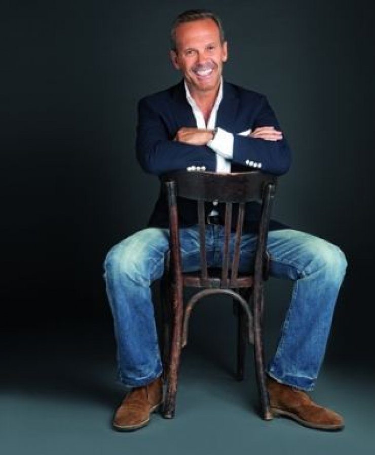 Ποιες κυρίες περνούν σήμερα από δοκιμαστικό για συμπαρουσιάστριες του Πέτρου Κωστόπουλου;