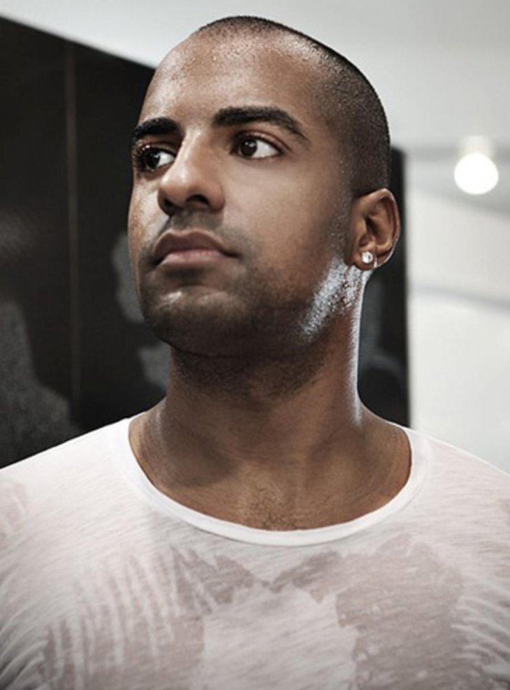 Ησαΐας Ματιάμπα: Αυτή είναι η σύντροφός του μετά το χωρισμό από την Αθηνά Οικονομάκου