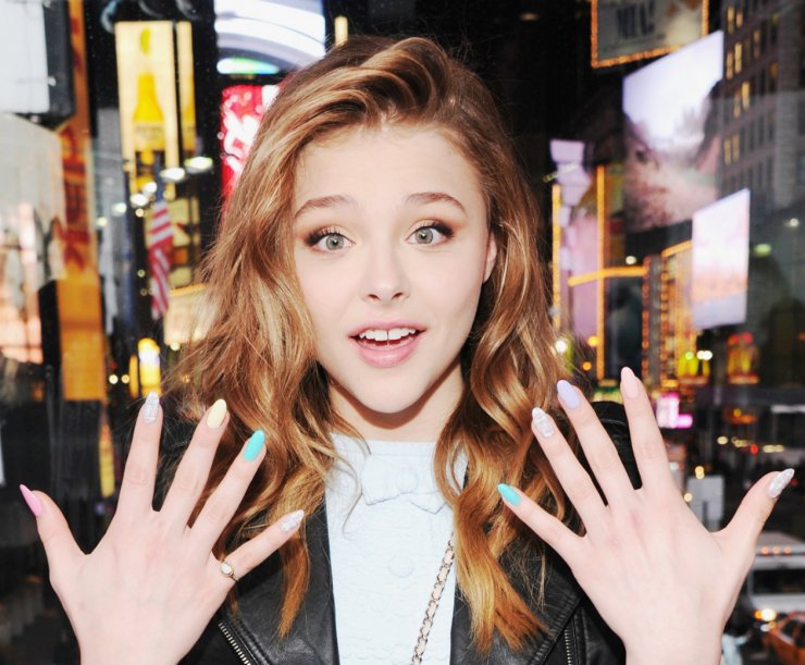 Γιατί τρώμε τα νύχια μας;