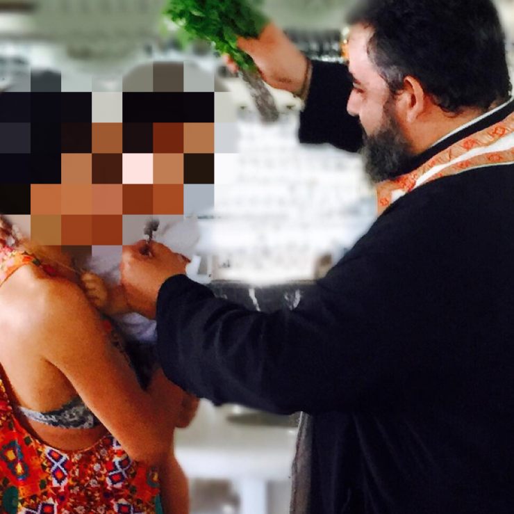 Επώνυμη Κύπρια διώχνει τα “κακά πνεύματα”