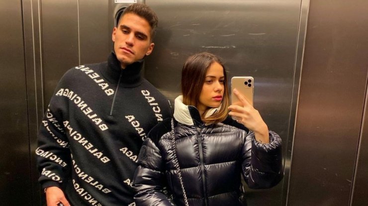 Σωτηρίου - Κορτζιά: Έκαναν την πρώτη οικογενειακή βόλτα στη Βουλγαρία [εικόνα]