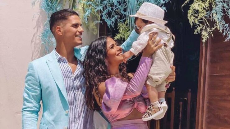 Σωτηρίου – Κορτζιά: Δείτε πόσο μεγάλωσε ο γιος τους! [εικόνα]