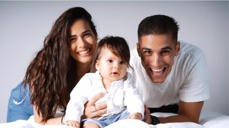 Σωτηρίου – Κορτζιά: Στο λούνα παρκ με τον γιο τους Σοφοκλή! [εικόνες]