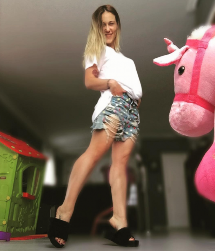 Πηνελόπη Αναστασοπούλου: Κάνει yoga με την κόρη της και "λιώνει" το instagram!