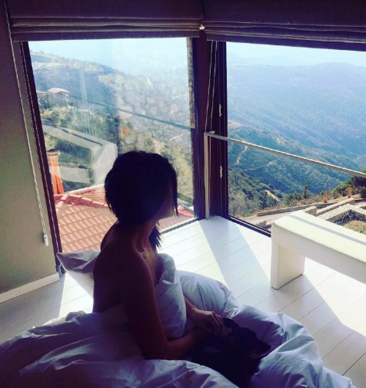 Ξανά ερωτευμένη μετά τον χωρισμό επώνυμη Ελληνίδα! Το νέο ζευγάρι της showbiz!