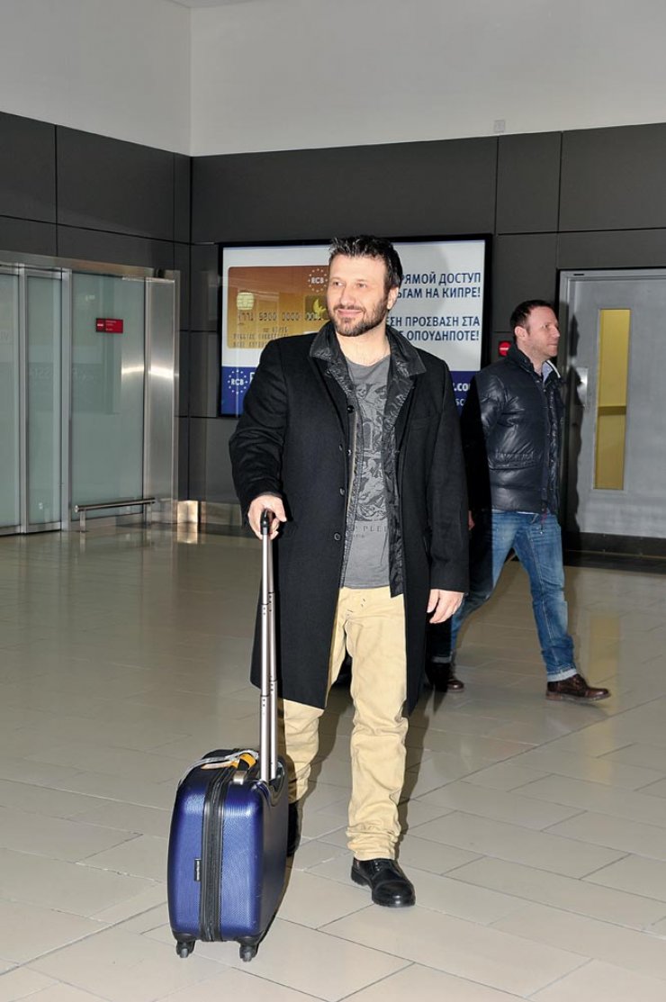 Γιάννης Πλούταρχος: Πως τον υποδέχτηκαν οι θαυμαστές του