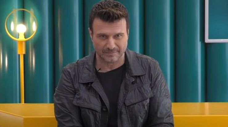 Γιάννης Πλούταρχος: "Δεν έχει περάσει ούτε μια ημέρα που να μην έχω..." [βίντεο]