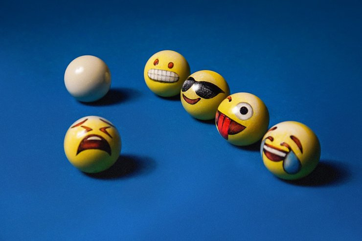 Emoticons attack!