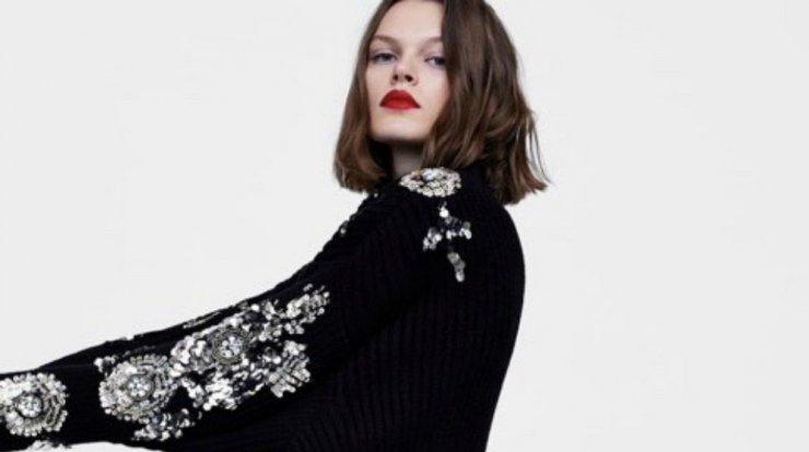 Βρήκαμε το πιο stylish πουλόβερ του χειμώνα