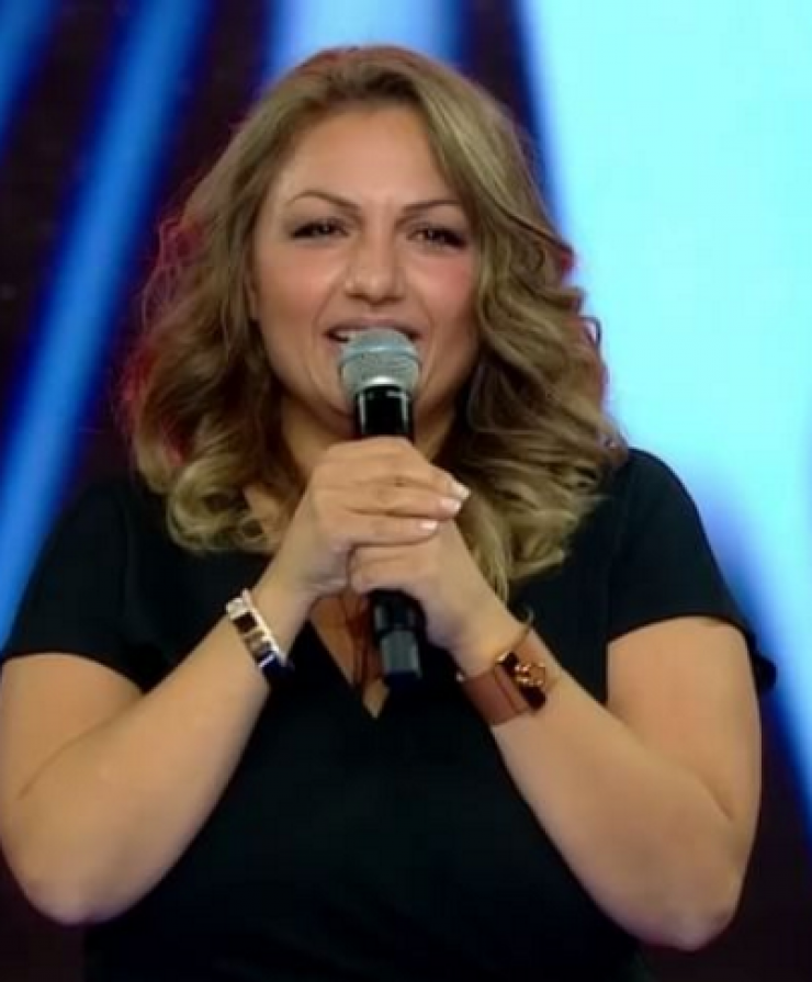 Αγνώριστη στα "Εγκλήματα" η Ελπίδα Πραμάς που εντυπωσίασε στο “The Voice”