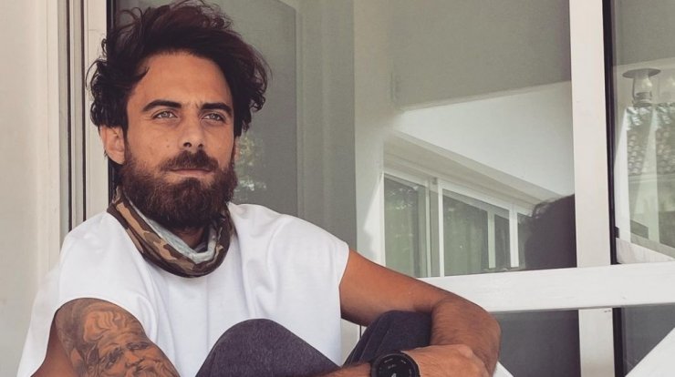 Μάριος Πρίαμος: Προβλέπει την πορεία του Τριαντάφυλλου στο "Survivor" [βίντεο]