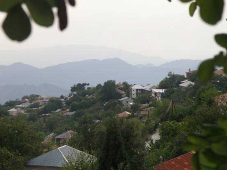 Στο νοσοκομείο 10 παιδιά απο την κατασκήνωση στον Πρόδρομο