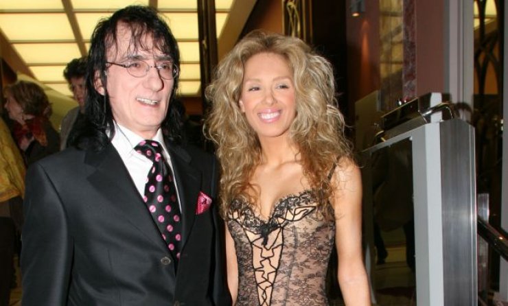 Σ.Ψάλτης: «Αγόρασα σπίτια σε κοριτσάκι που πουλούσε σπίρτα στους δρόμους»