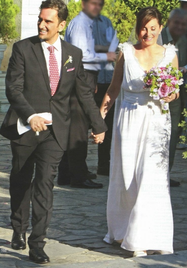 Οι πρώτες φωτογραφίες από τον γάμο του Νίκου Ψαρρά!